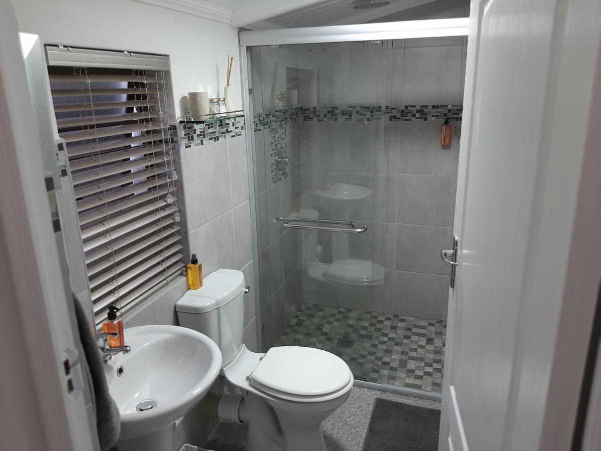 פארו Vergenoegd Guesthouse מראה חיצוני תמונה